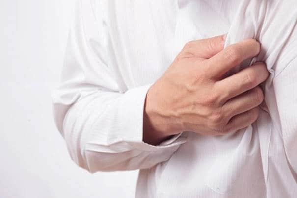 Защо не трябва да подценявате болката в гърдите